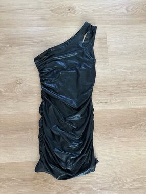 bebe Black One-Shoulder Ruched Shimmer Dress